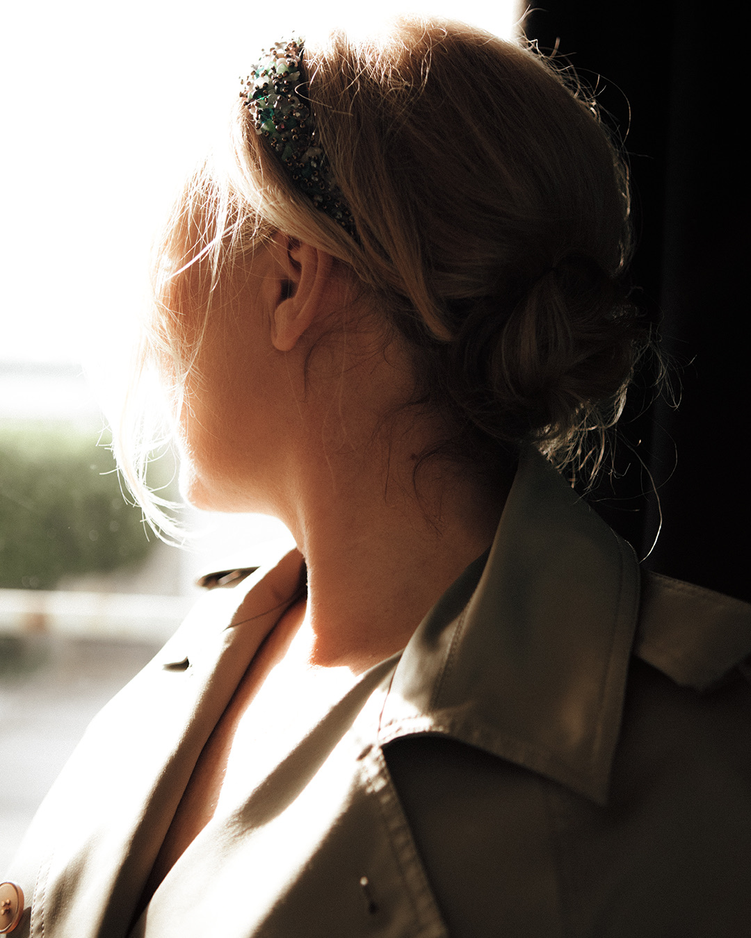 Elena Bershtein looking toward the light